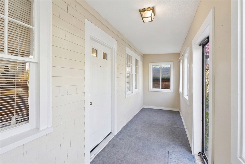 30 Manatee Rd