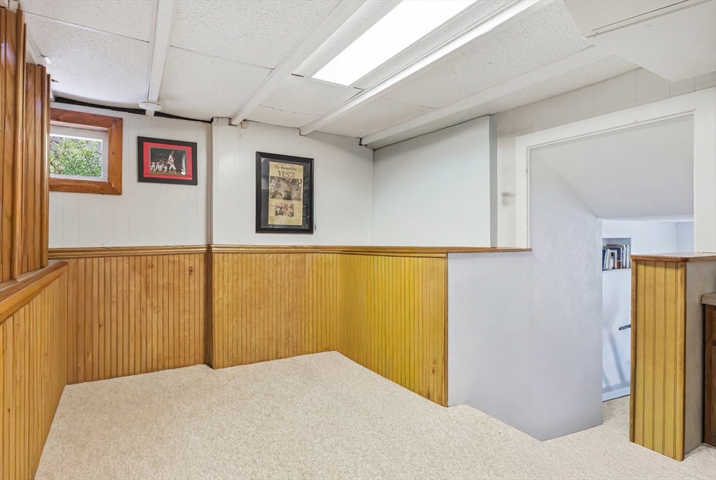 30 Manatee Rd