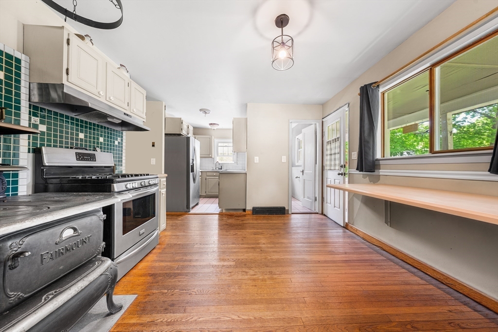 109 Cocasset St