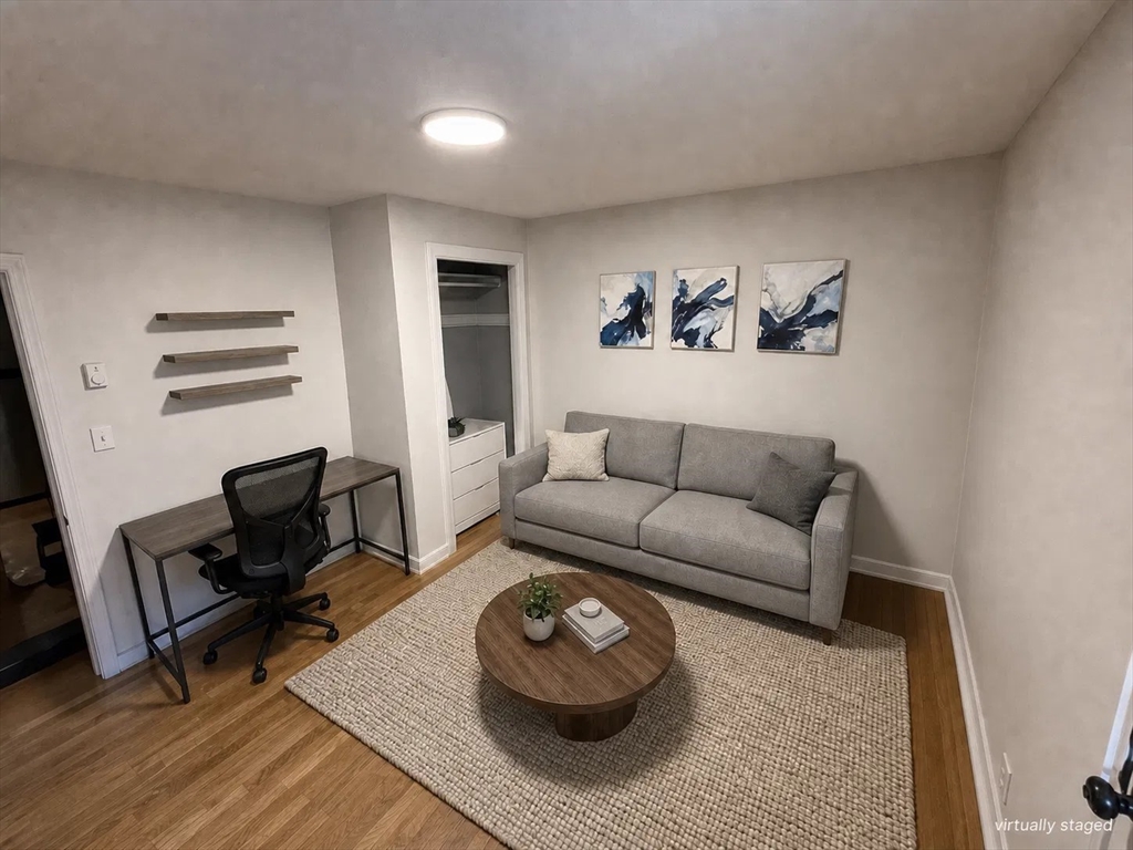 181 Bowen Street # 1