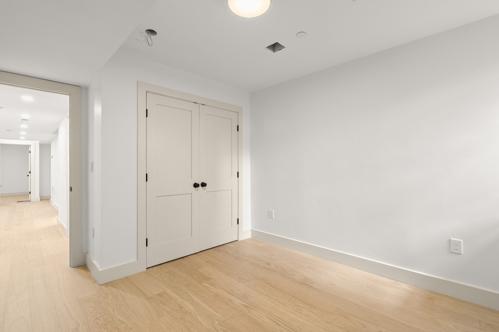 17 Princeton St # 1
