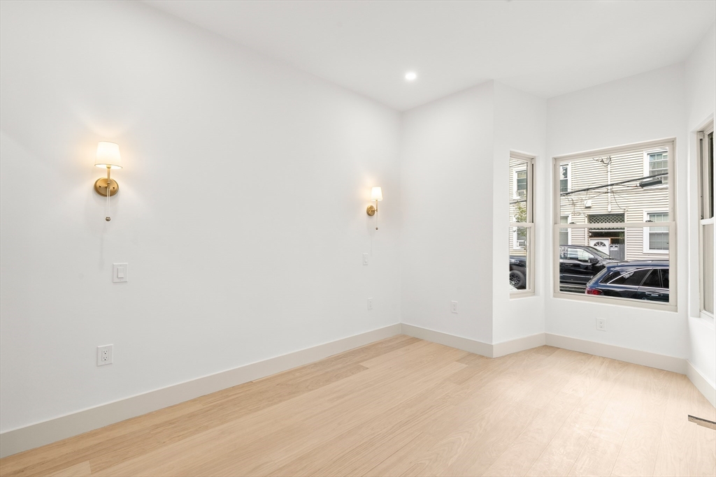 17 Princeton St # 1