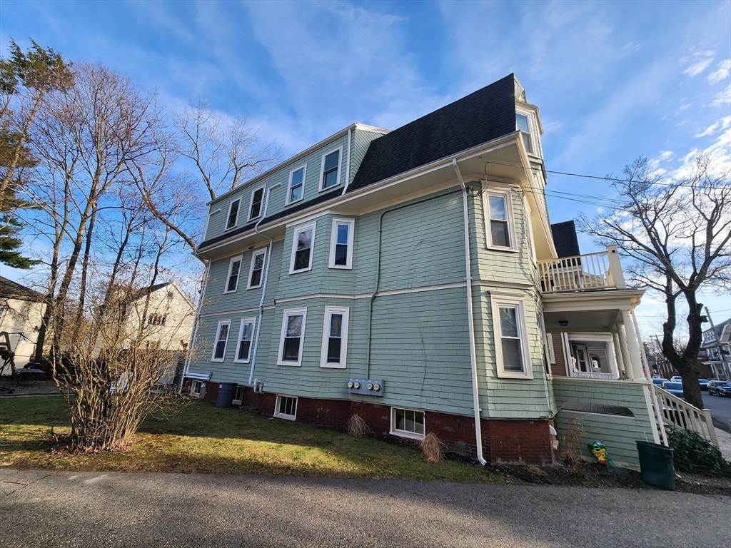 25-27 Marion Rd # 1 Unit: 25-27-1