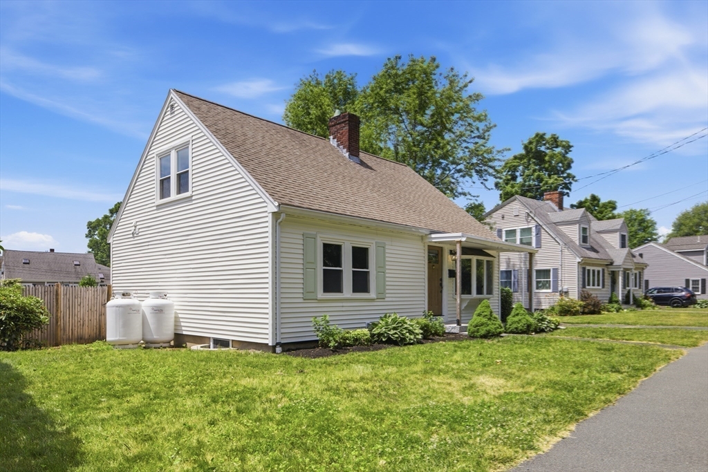 26 Heather St