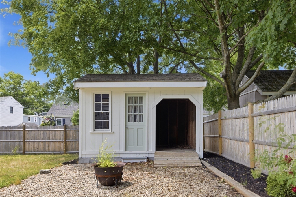 26 Heather St