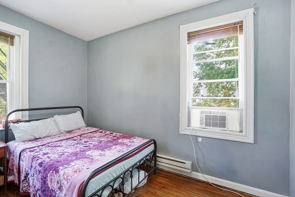 142-146 Everett Street # 2