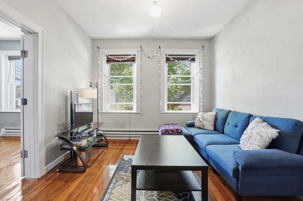 142-146 Everett Street # 2