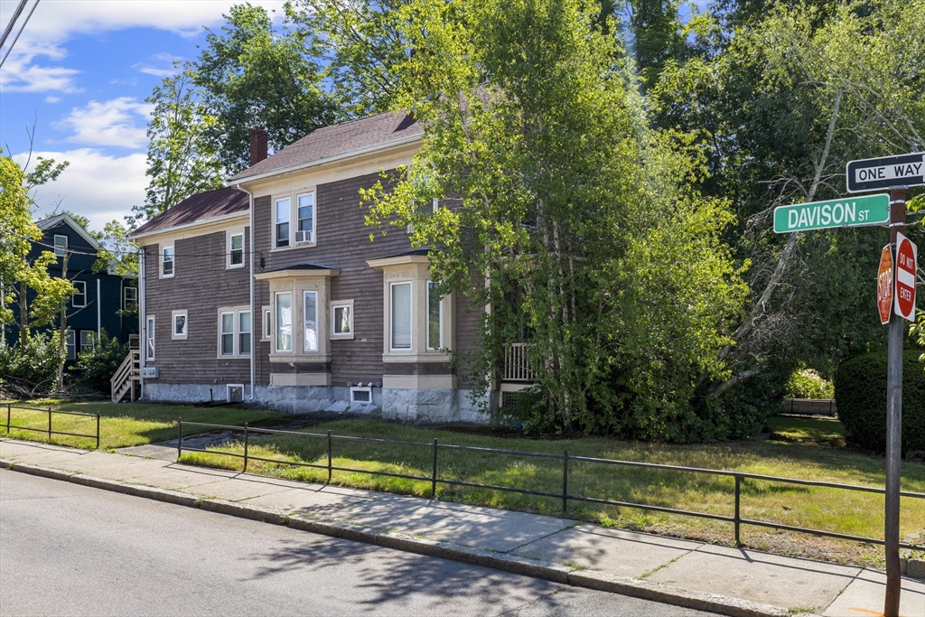 20 Walter St