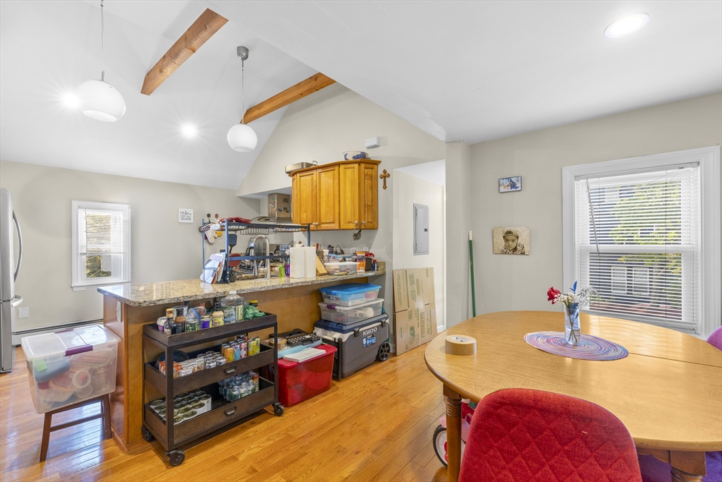 20 Walter St