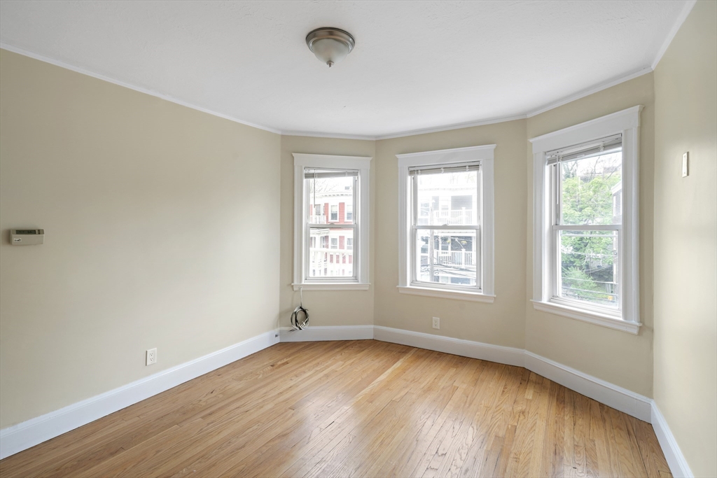 23 Thelma Rd # 2
