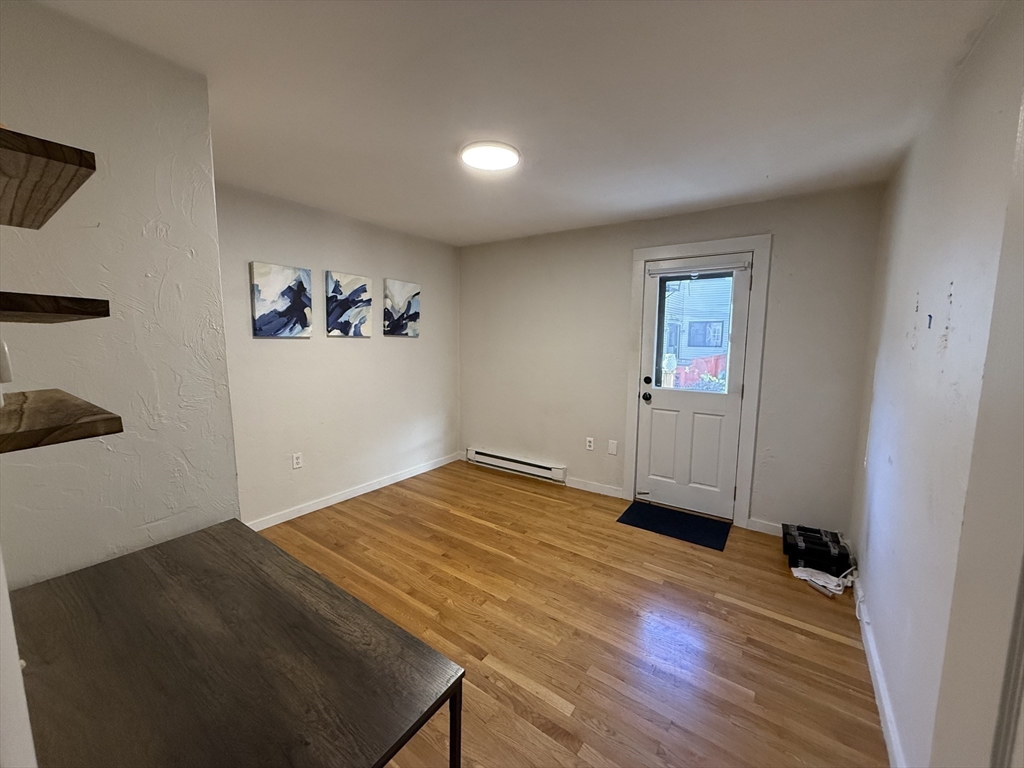 181 Bowen Street # 1