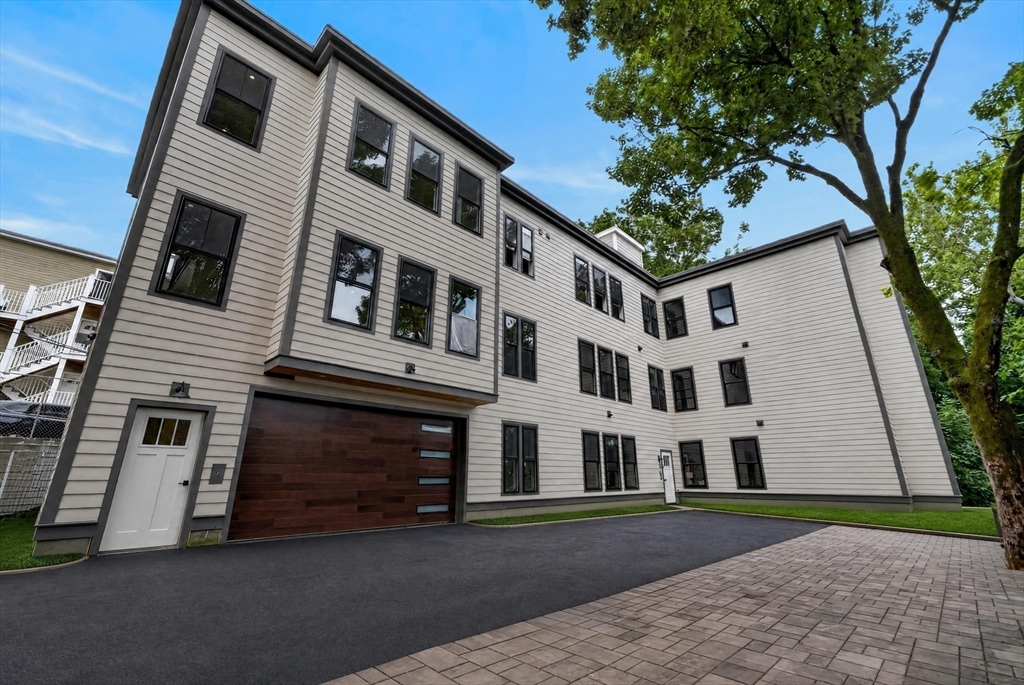 2 Readfield Place # 1