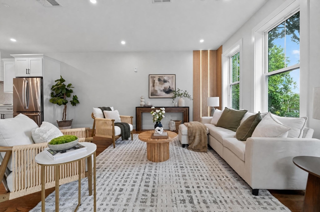 2 Readfield Place # 1