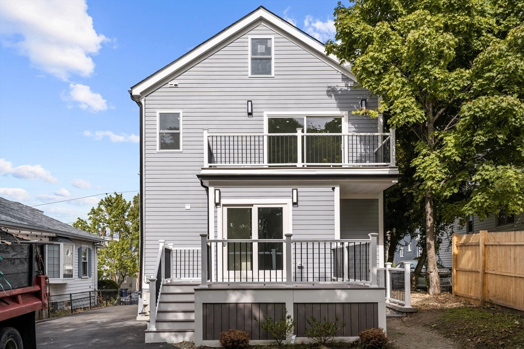 57 Windsor St