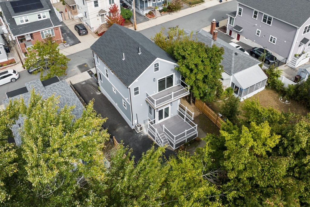57 Windsor St