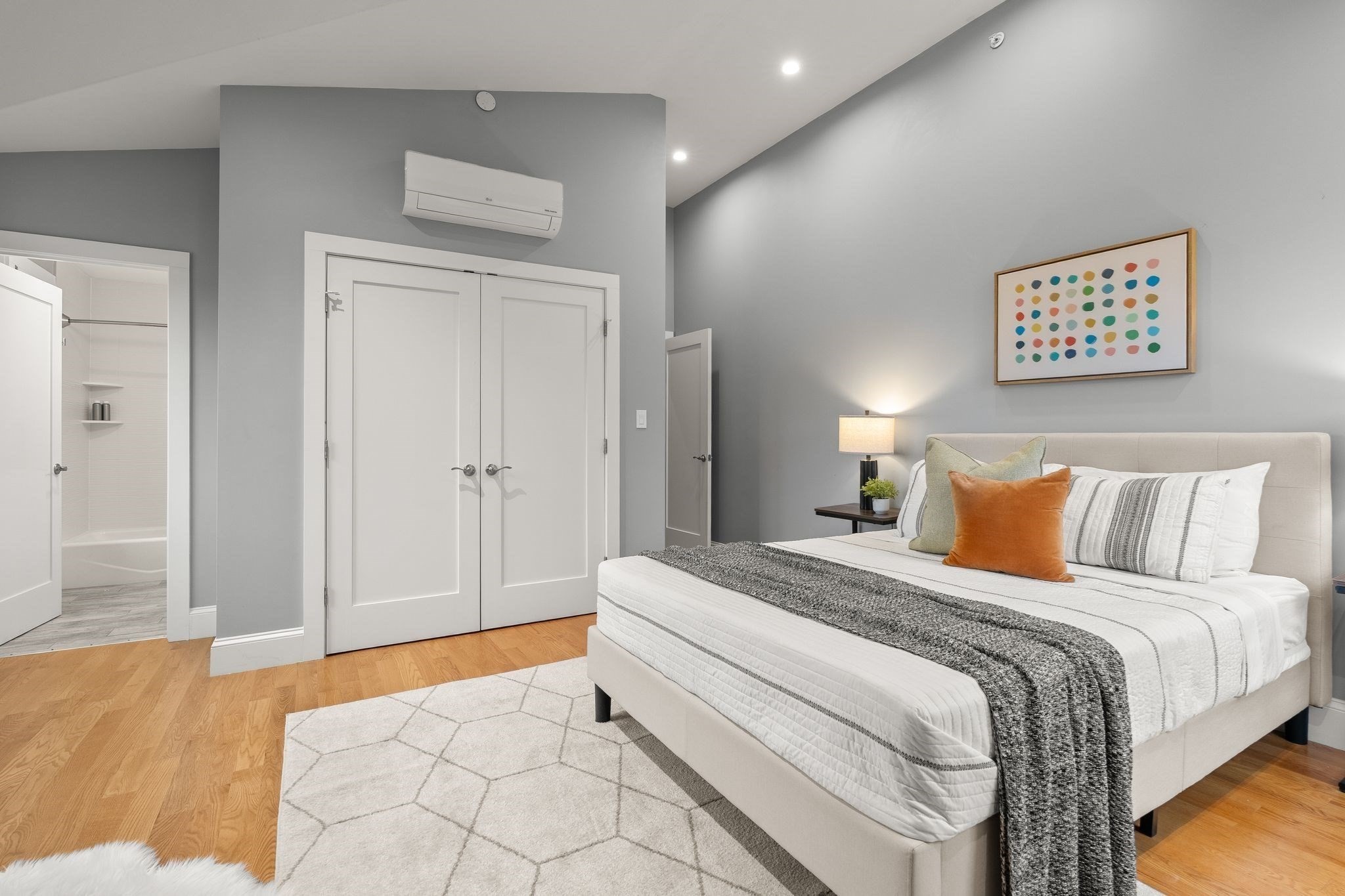 15 Ashland St # 2A