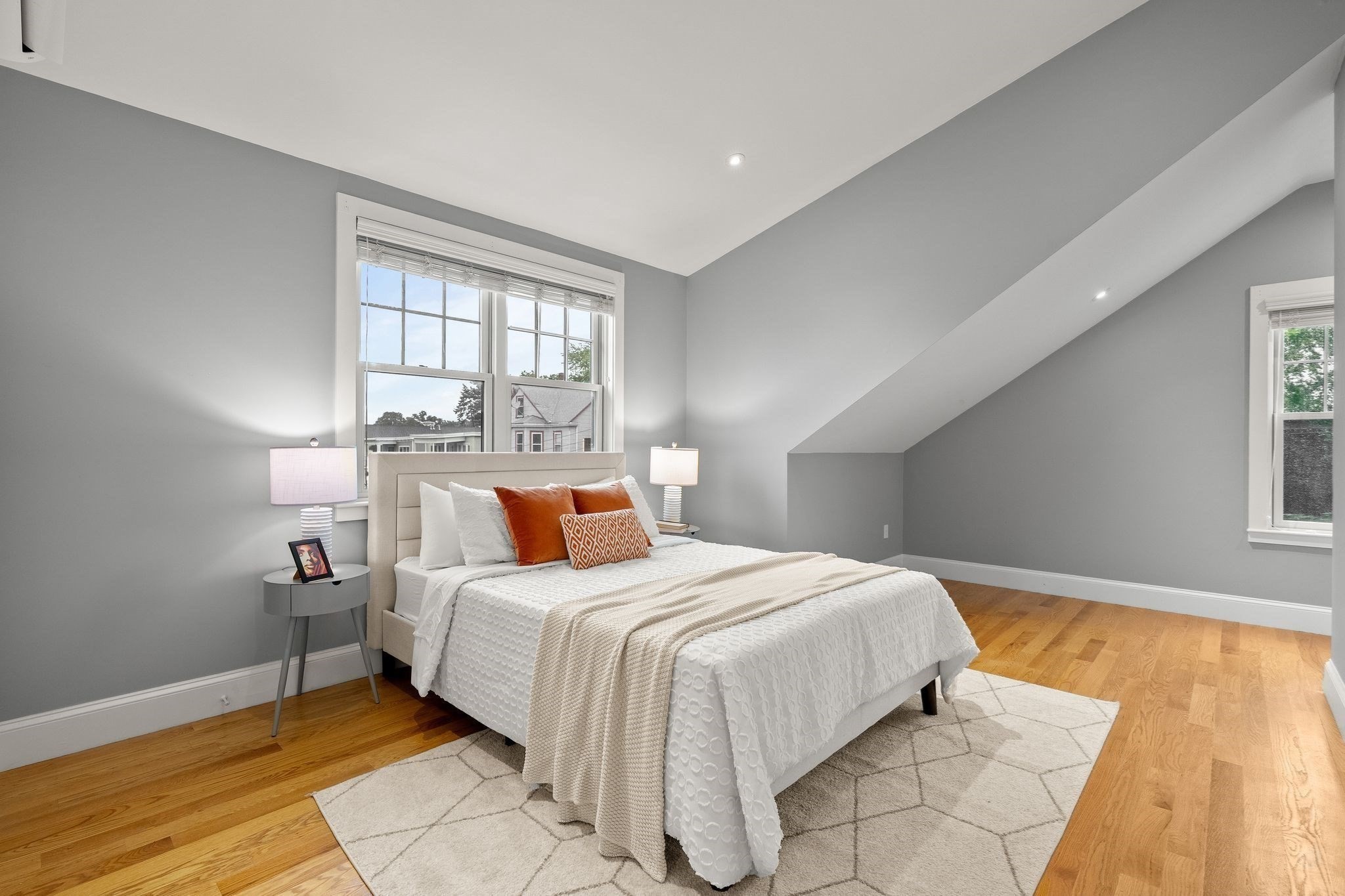 15 Ashland St # 2A