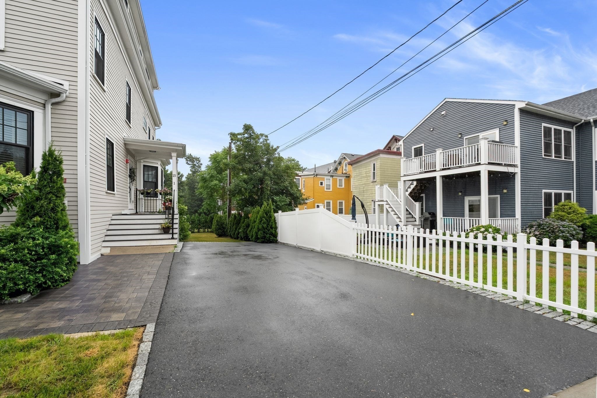 15 Ashland St # 2A