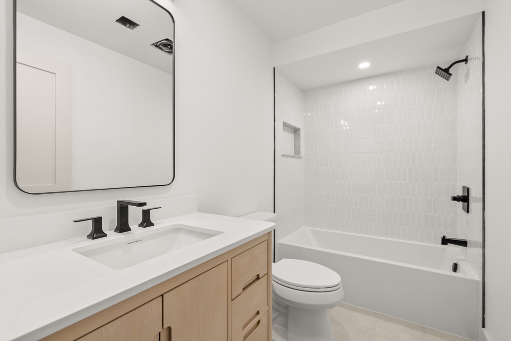 17 Princeton St # 3