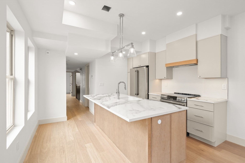 17 Princeton St # 3