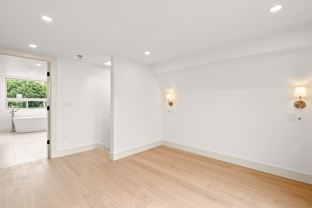 17 Princeton St # 3