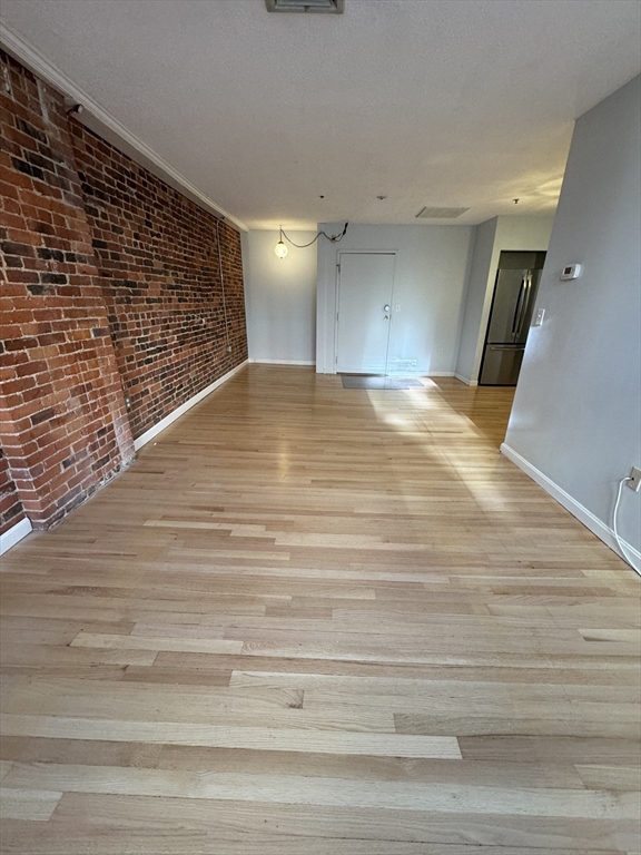 14 Washington St # 3