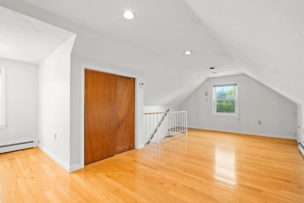 8 Walnut St # 2A