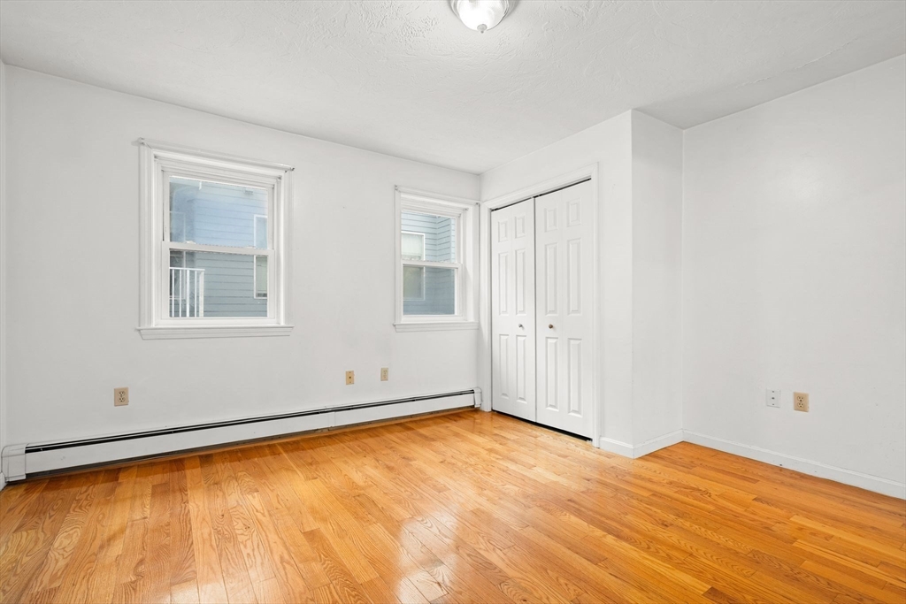 8 Walnut St # 2A