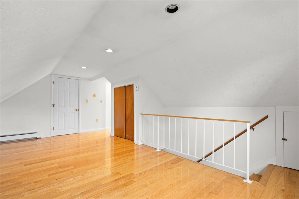 8 Walnut St # 2A