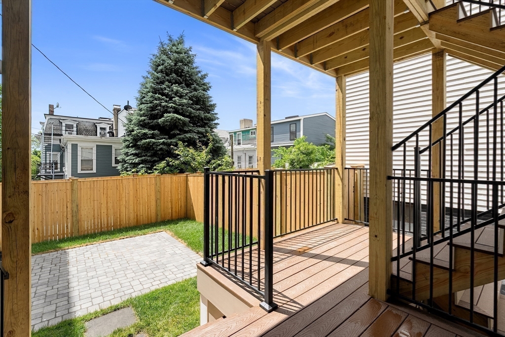17 Princeton St # 1A