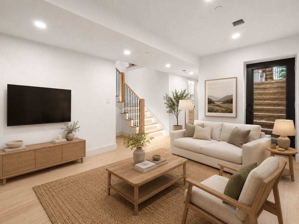 17 Princeton St # 1A