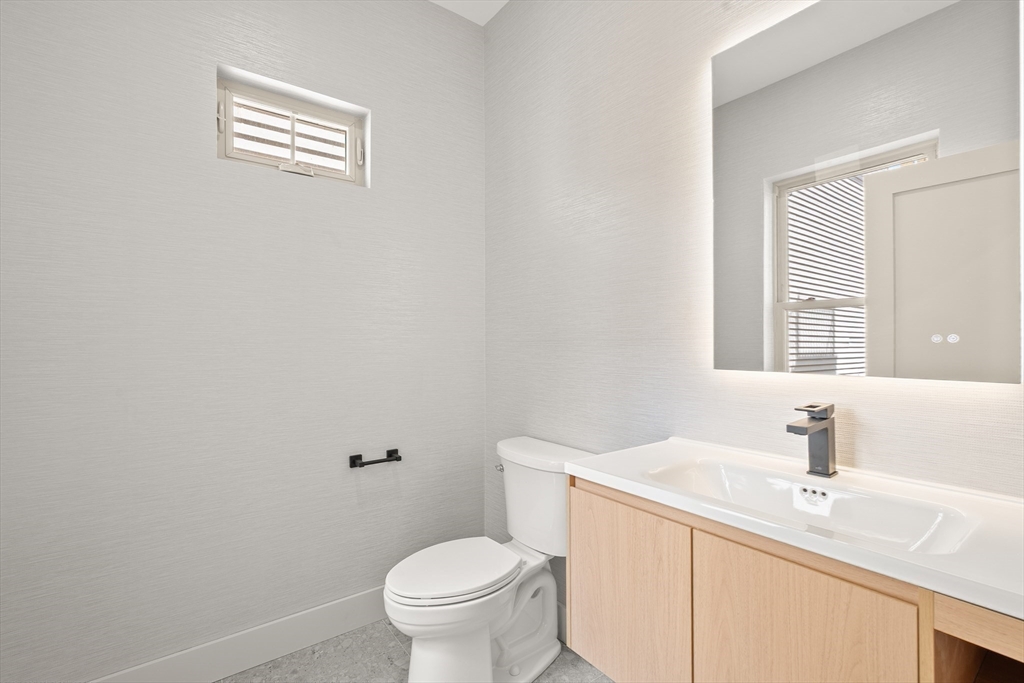 17 Princeton St # 1A