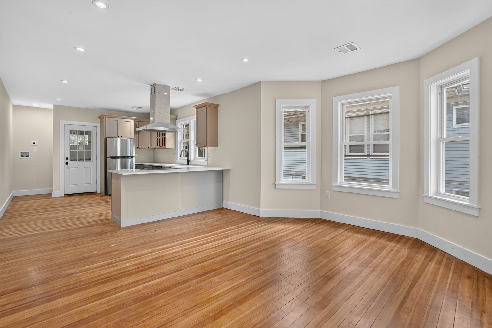 41-43 Elmdale St