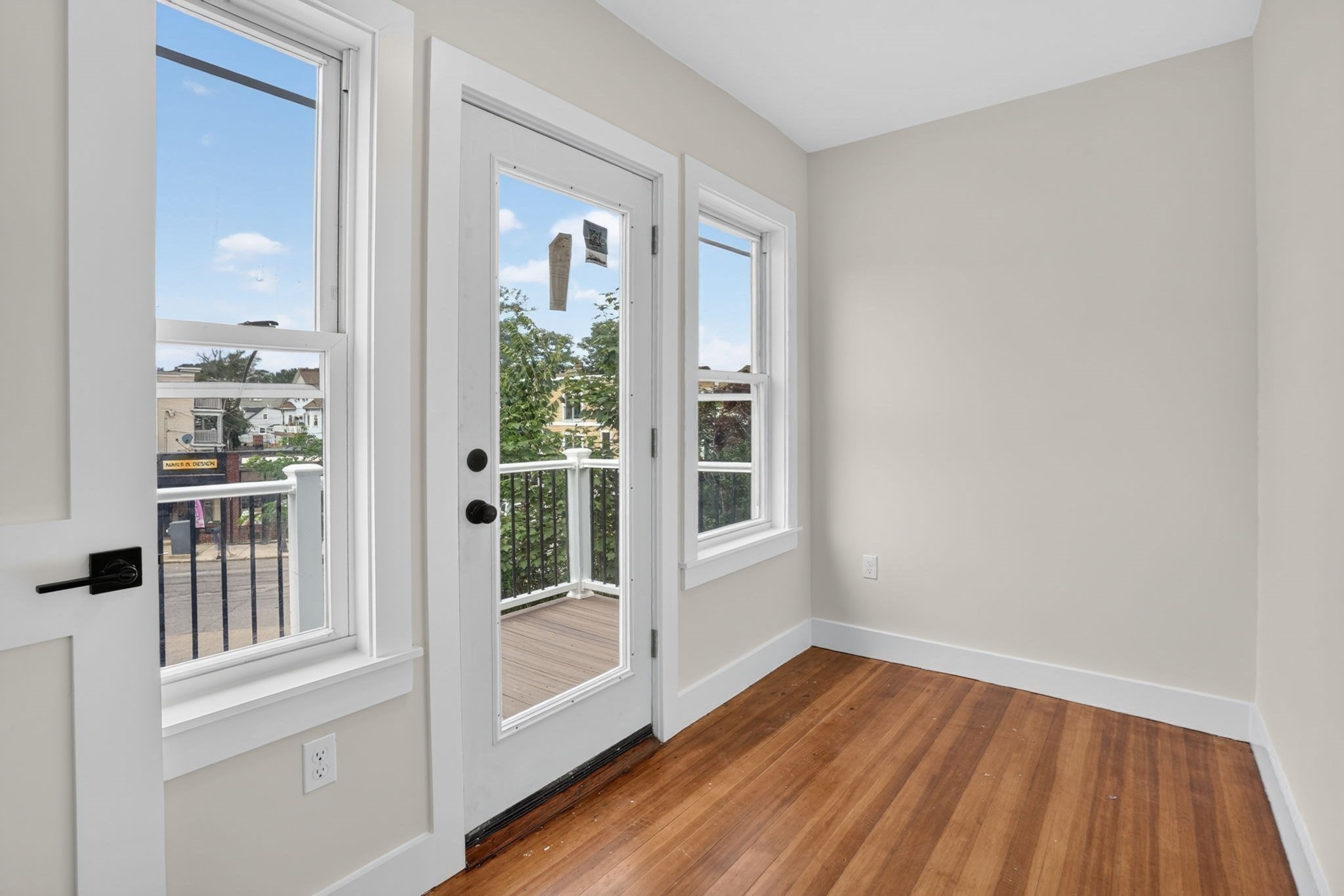 41-43 Elmdale St
