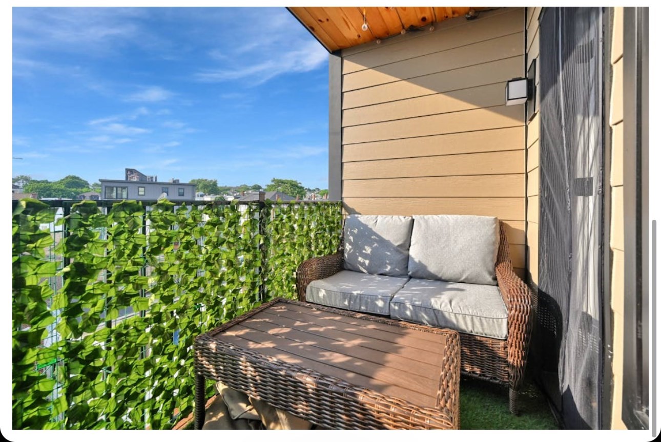 270 Paris Street # 7