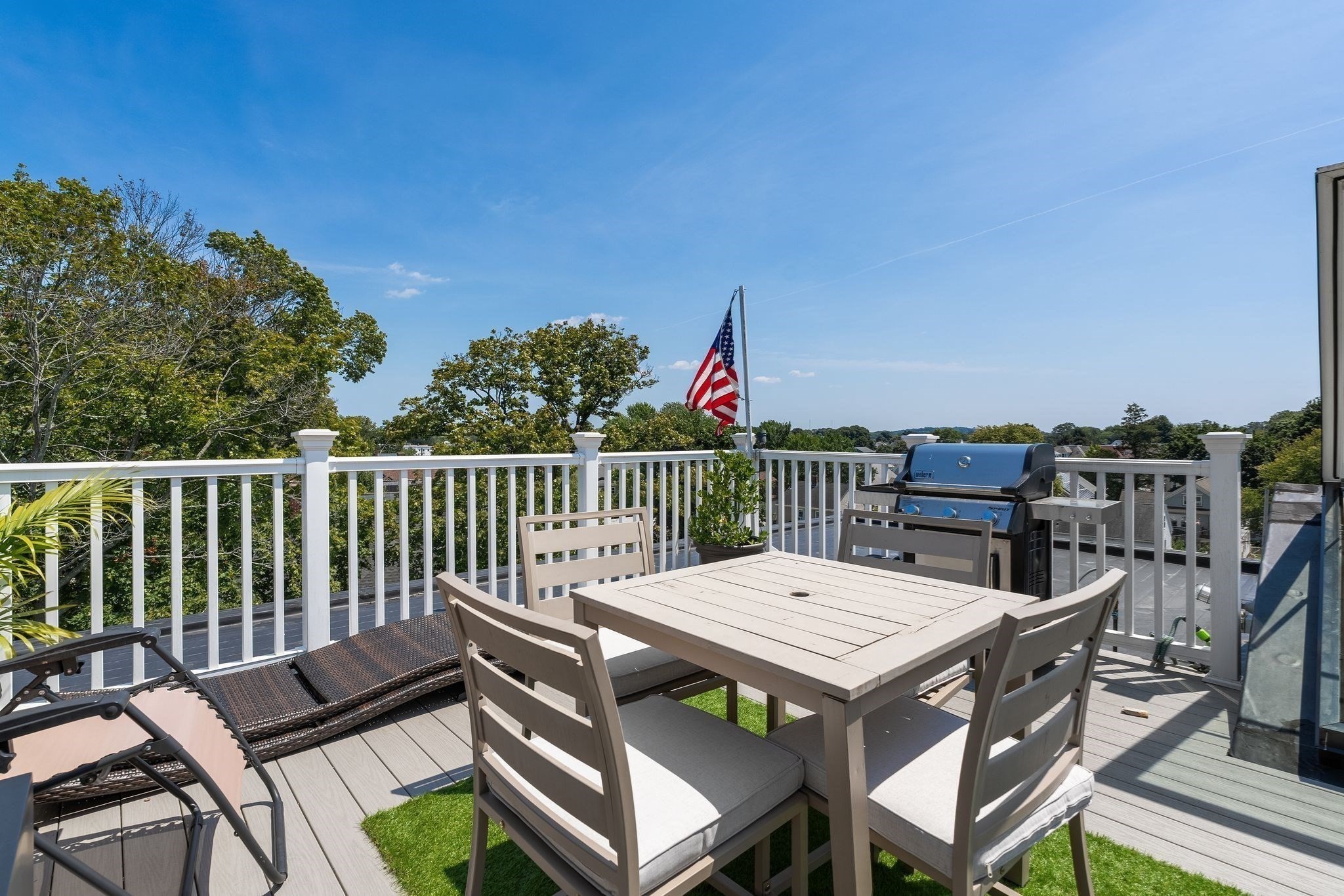 251 Minot St # 6