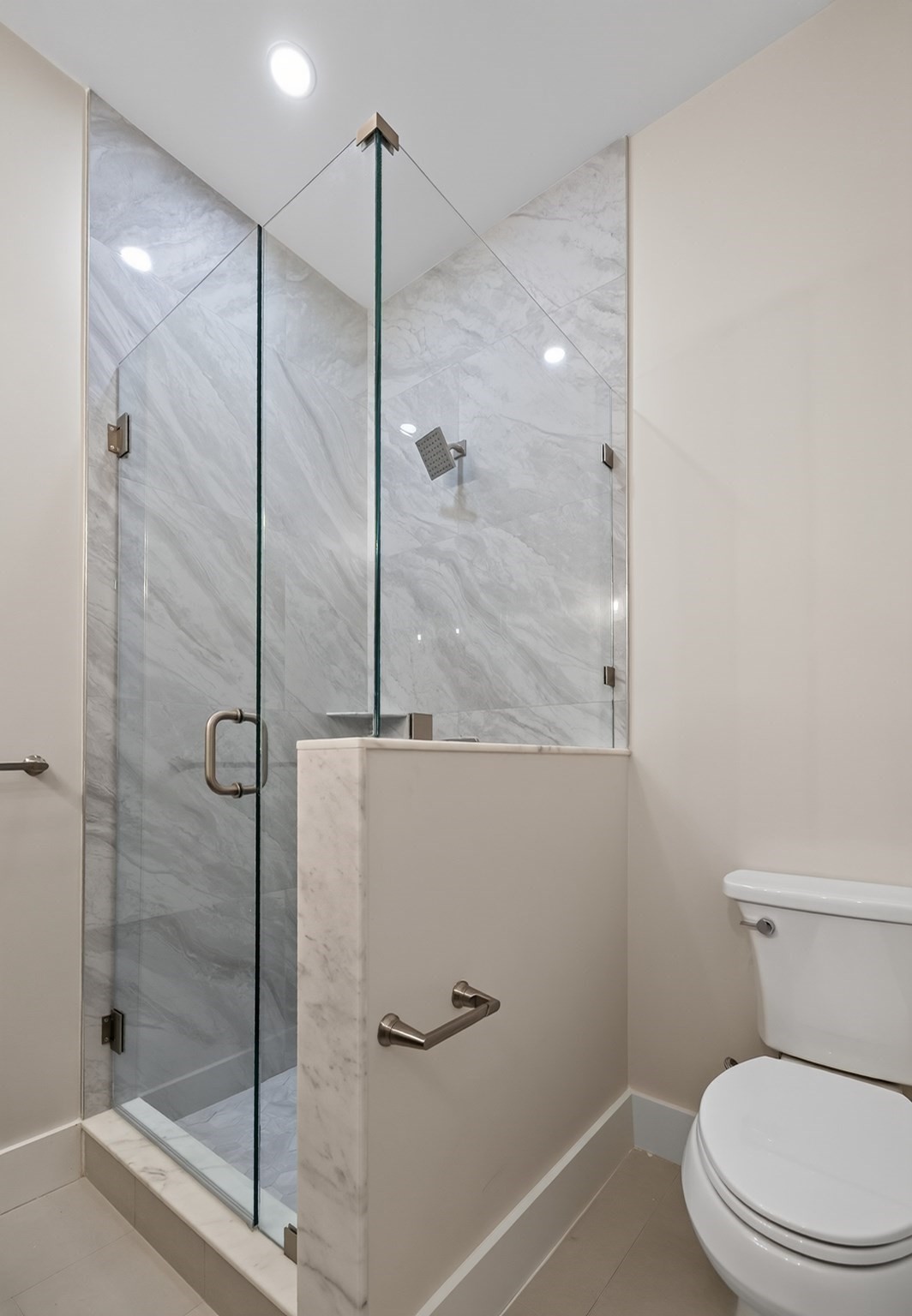 533 Washington Street # 1A