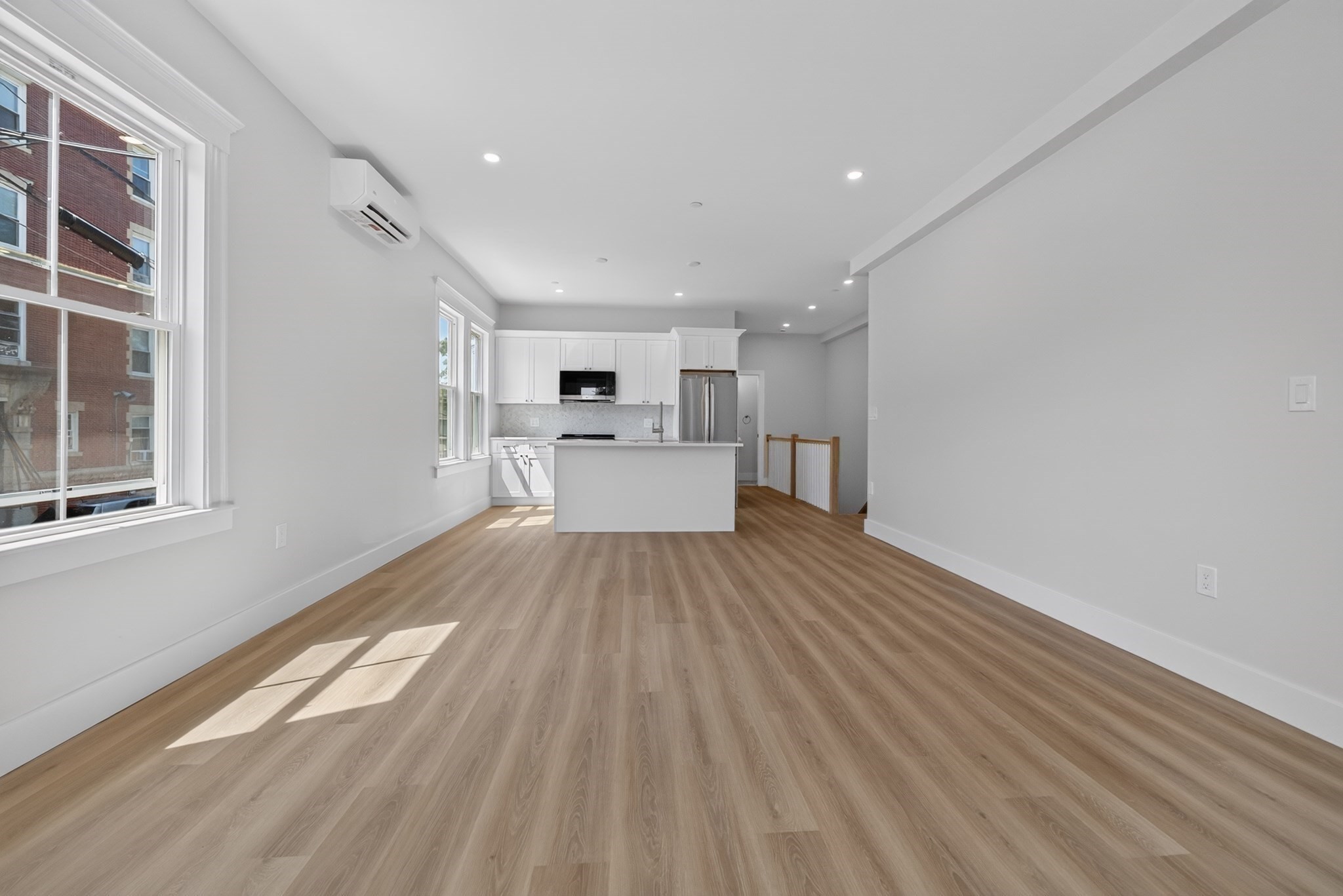 533 Washington Street # 1A