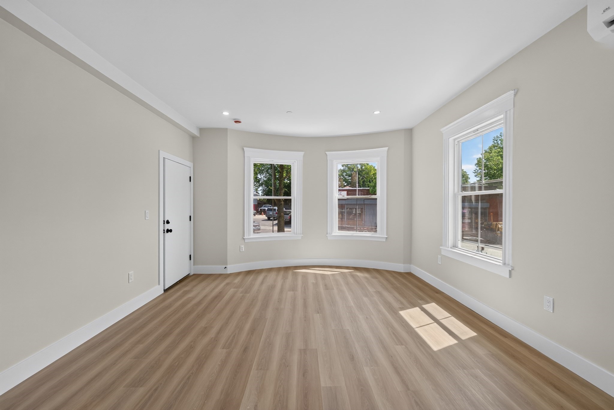 533 Washington Street # 1A