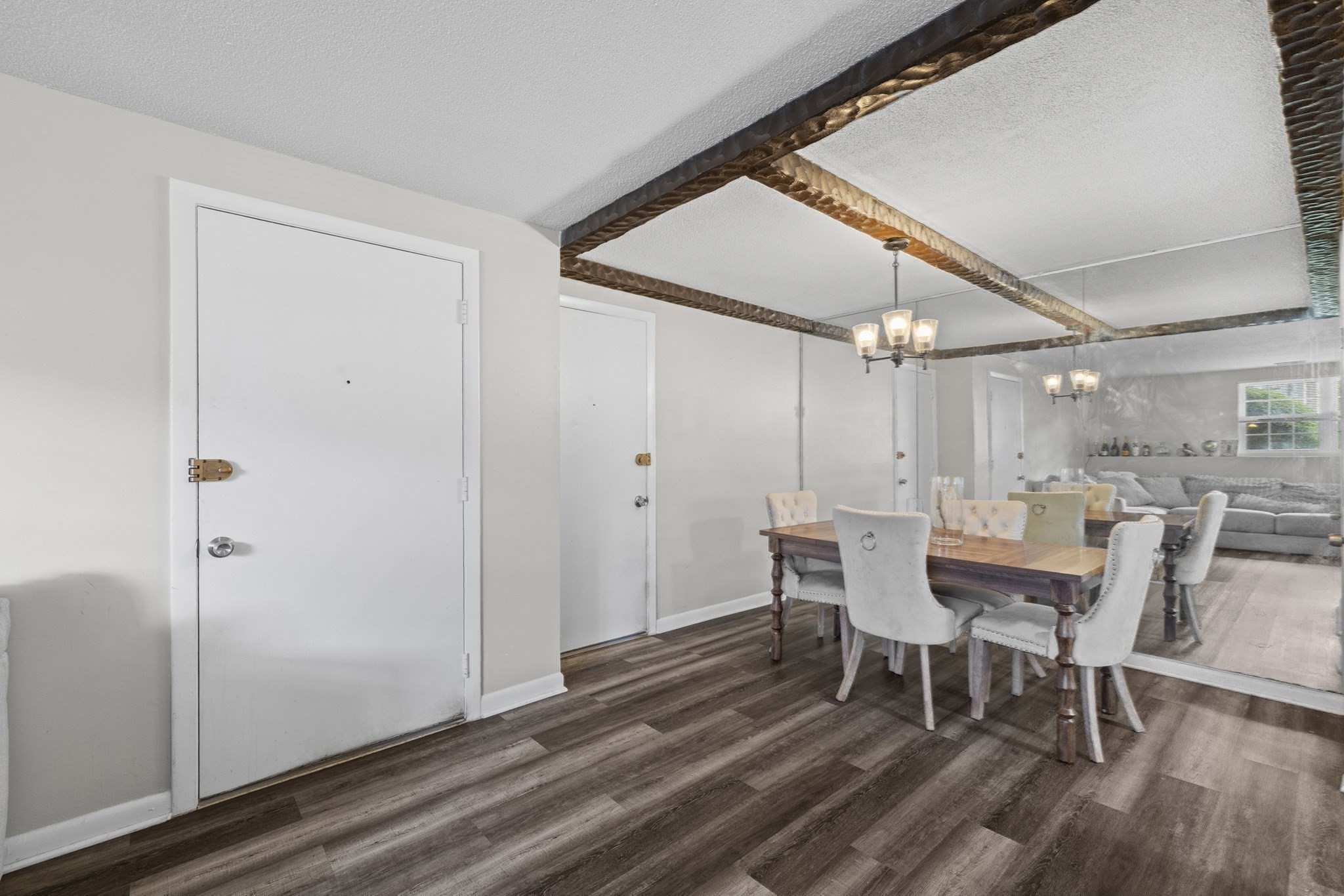 103 Oak Ln # 4
