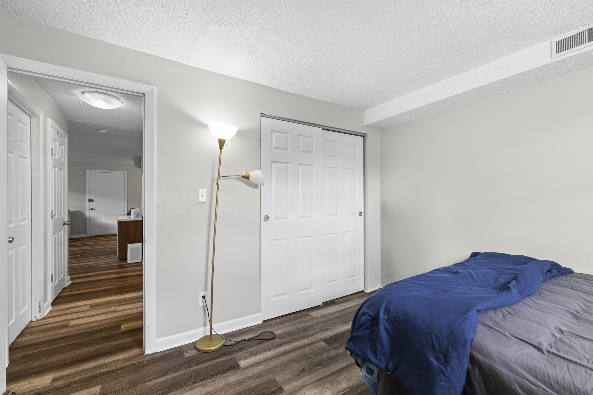 103 Oak Ln # 4