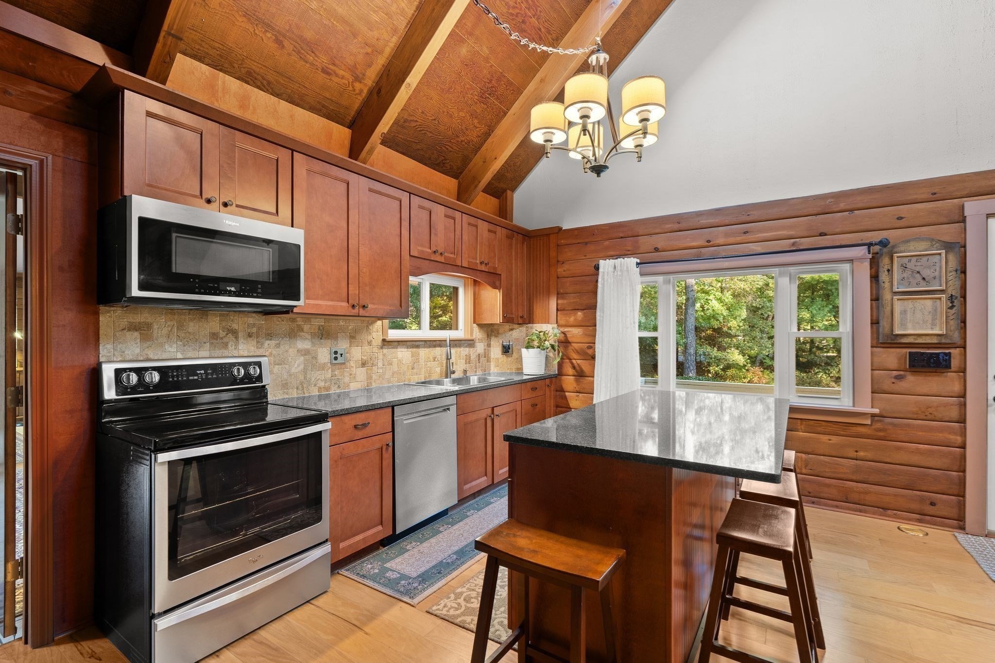 113 South Meadow Rd