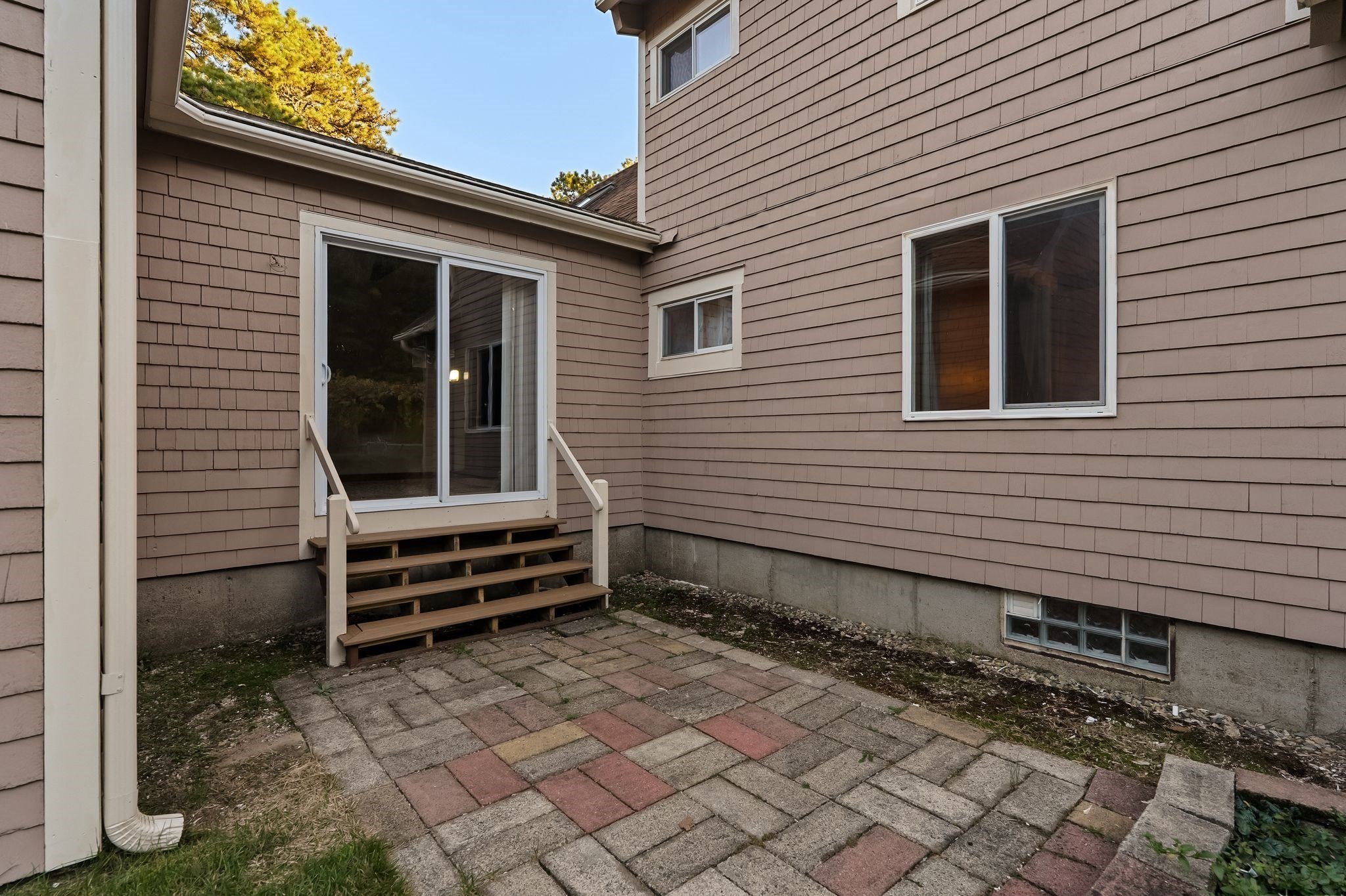 113 South Meadow Rd