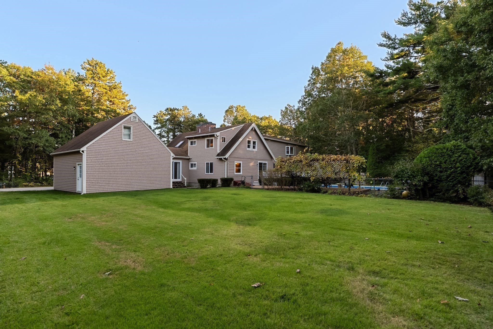 113 South Meadow Rd