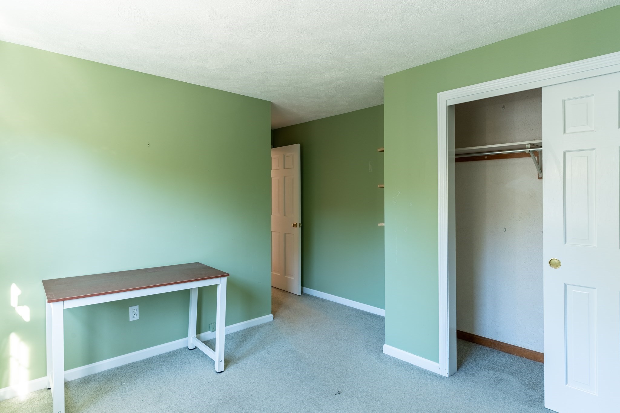 121 Hibiscus Ave