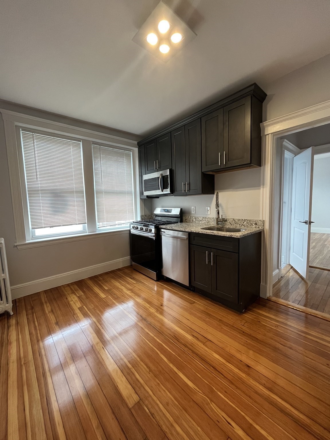 343 S Huntington Ave # 12