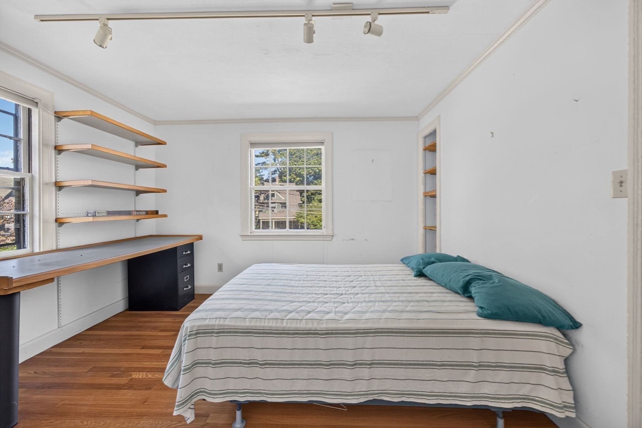 26 Fairfax St
