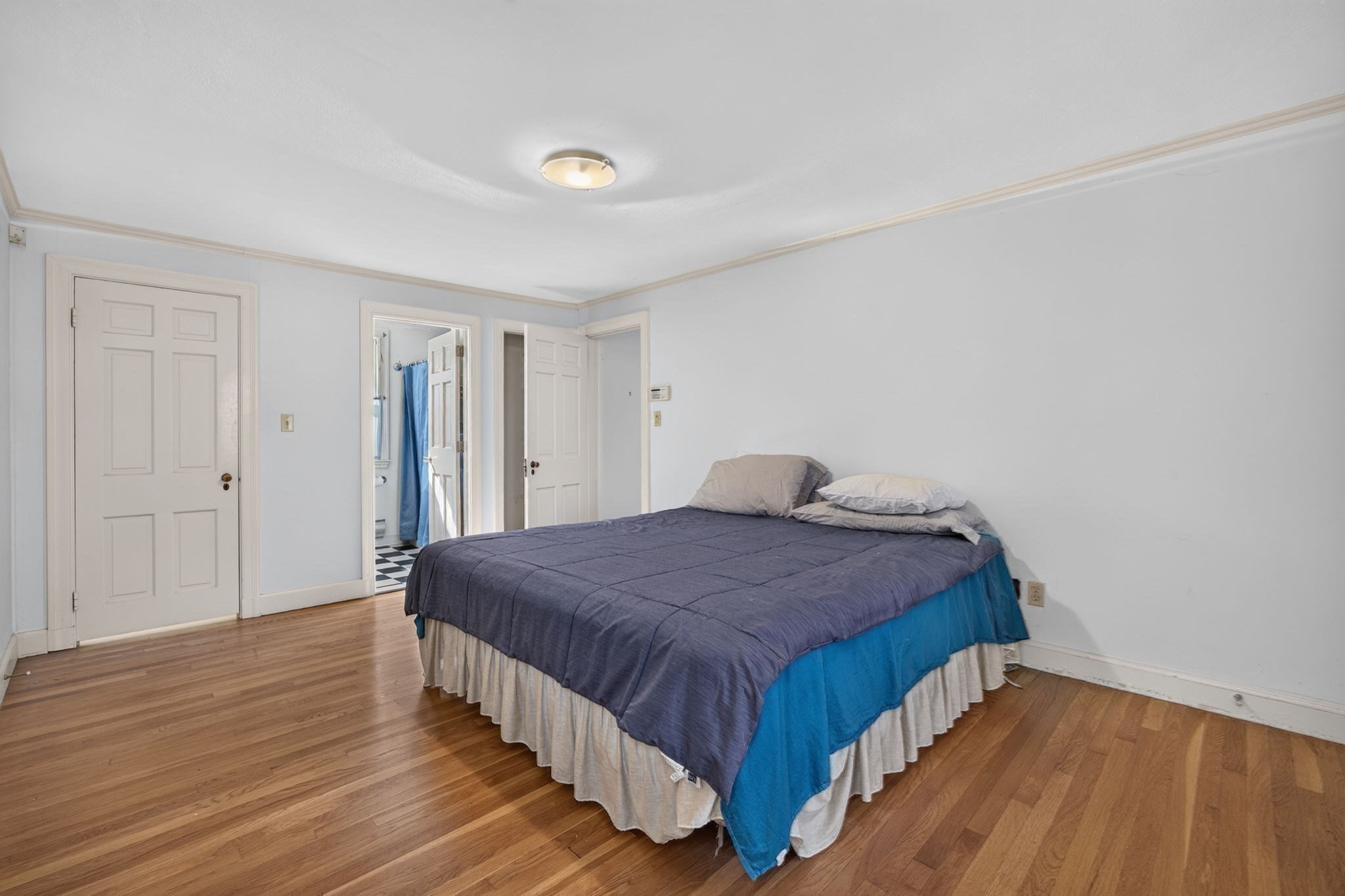 26 Fairfax St