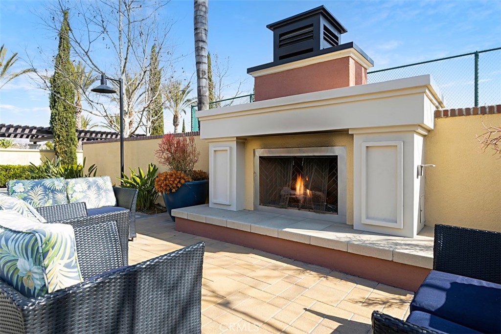 2848 E Clementine Drive