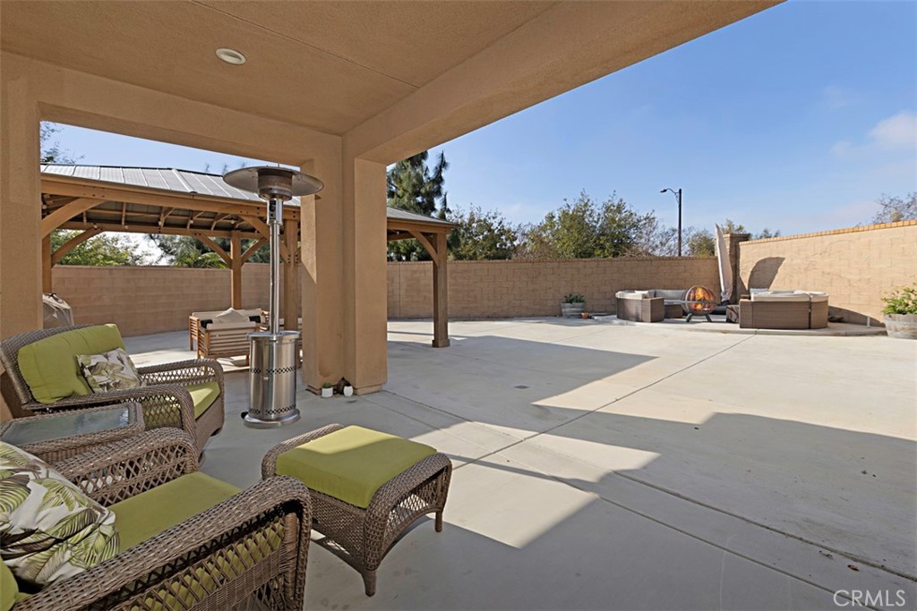 2848 E Clementine Drive